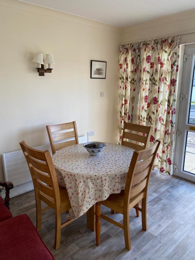 Cozy Seaside Home,3 Minute Walk To Village/Beach Лехинч Екстериор снимка